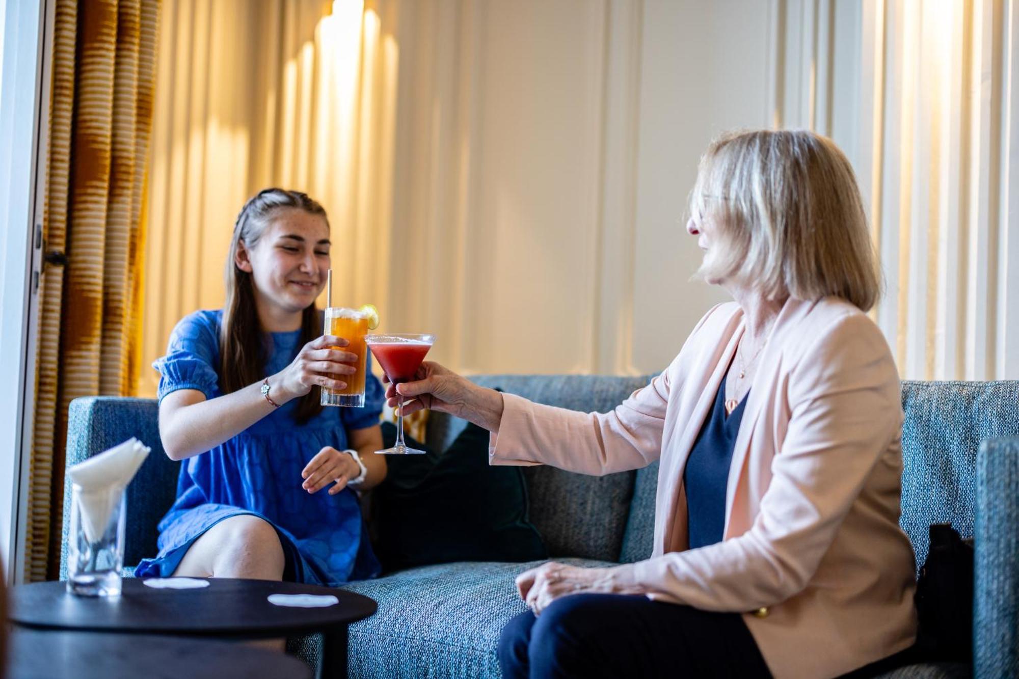 Domaine De La Tortiniere Hotel Veigne Luaran gambar