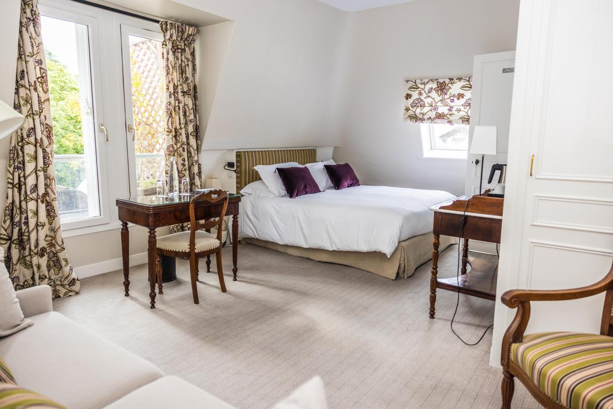 Domaine De La Tortiniere Hotel Veigne Luaran gambar